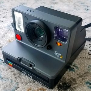 Polaroid Onestep 2 I-Type Instant Camera